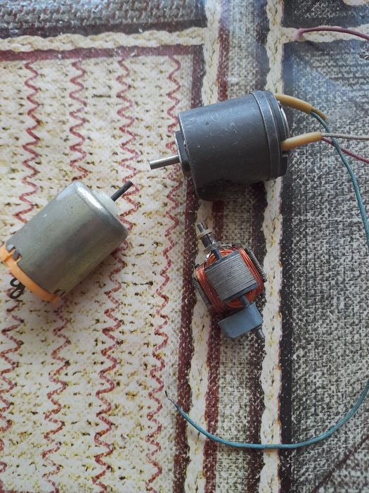 Радиодетали, трансформаторы, моторчики советские