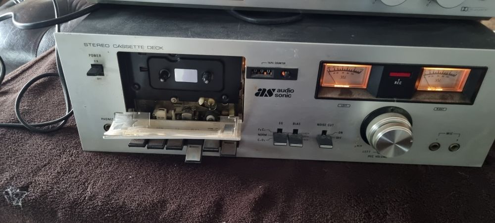 magnetofon audiosonic i Technics