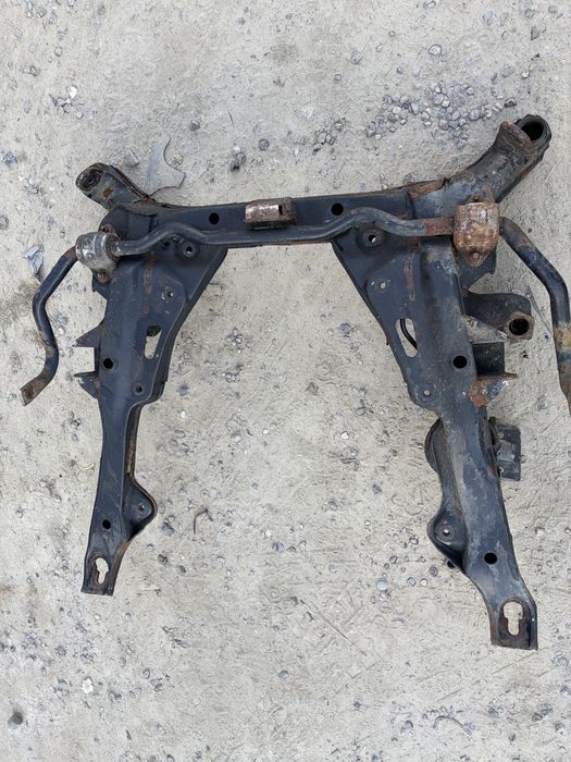 Wozek przod przedni bmw e60 e61 x drive 4x4 sanki kolyska
