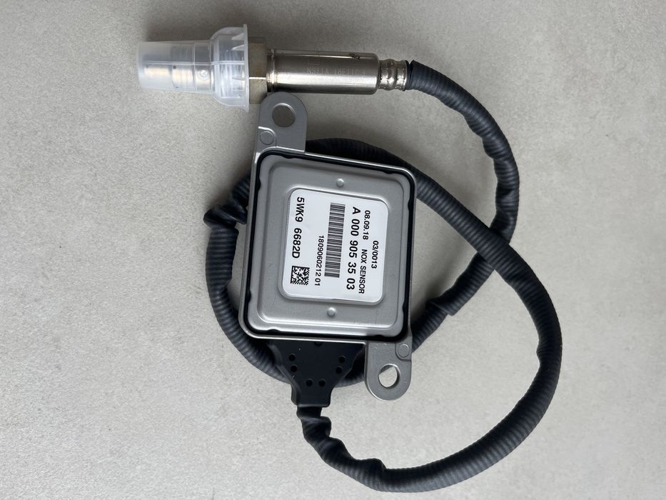 Sonda czujnik NOX SENSOR A 000.905.3503 nowy! Gwarancja