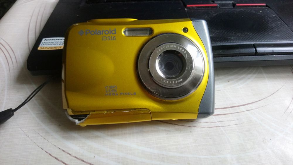 Aparat cyfrowy Polaroid iD516