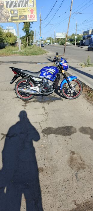 Хто обміняти мотоцикл на машину або на мотоцикл з моєї доплати