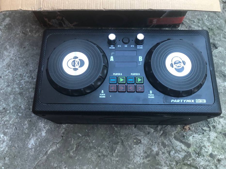 Портативна акустична система з підсвіткою та Bluetooth PARTYBOX 200W