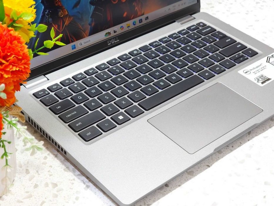 Dell Latitude 14" i5/16GB/256Nvme linha Profissional