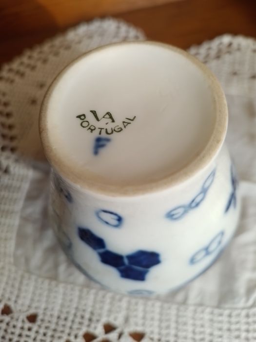 Jarra em porcelana Vista Alegre
