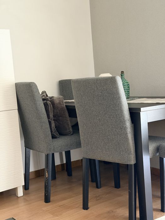 Mesa de cozinha + 6 cadeiras