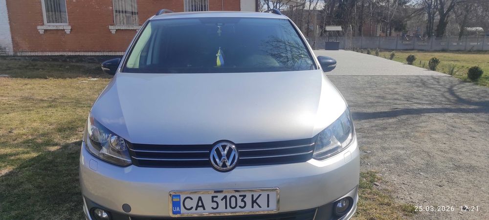 Volkswagen Touran 2012