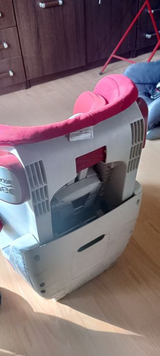 Fotelik samochodowy dla dziecka