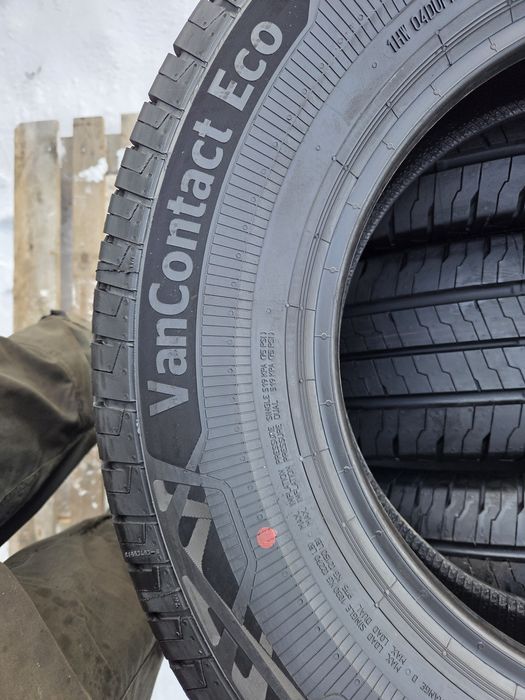 opony nowe 215/70R15 C Continental VANCONTACT ECO