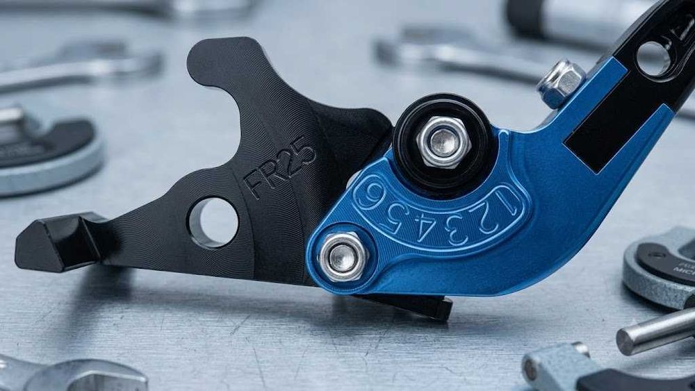 Motorcycle Adjustable Folding Extendable Brake Clutch Levers for Honda (Blue)