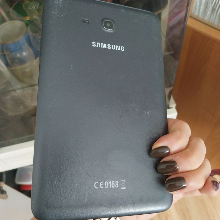 Tablety samsung na czesci 2 sztuki