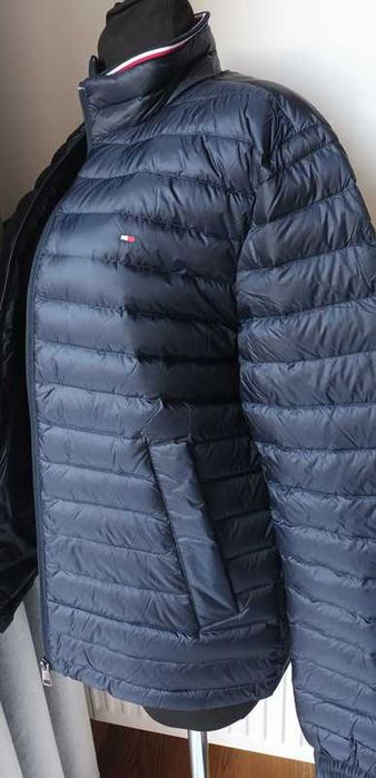 Męska kurtka pikowana Tommy Hilfiger granatowa r. S