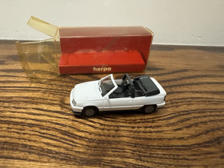 Opel Kadett cabrio Herpa 1:87 H0