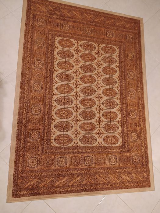 Carpetes em seda