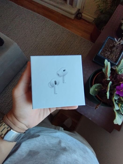 Apple AirPods Pro A3049+A2968 In-Ear (MagSafe Charging)