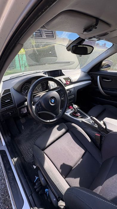 BMW e87 118i 2009r