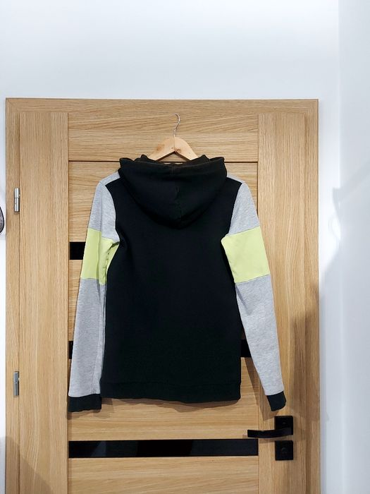 Bluza bawelniana Guess roz 164 cm z kapturem