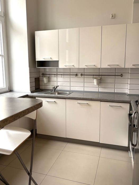 Mieszkanie z antresolą /Rynek /winda /po remoncie/klimatyzacja