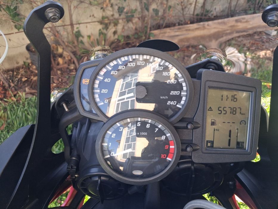 Bmw f 700 gs negociável