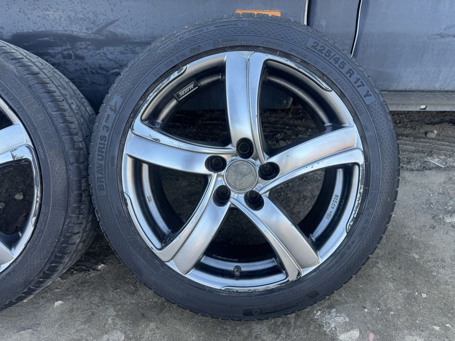 Felgi z oponami 225/45R17 5x110 Opel Astra GTC Vectra Signum Alfa Rome