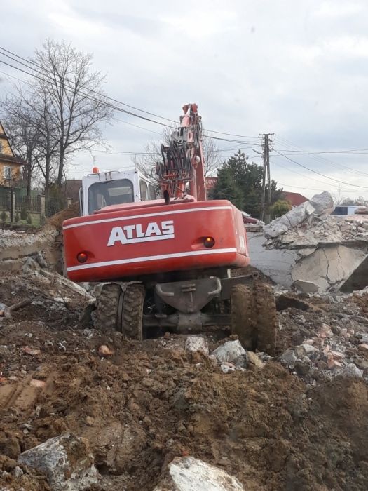 Usługi koparką ,minikoparka koparką obrotową. Transport kruszywa.