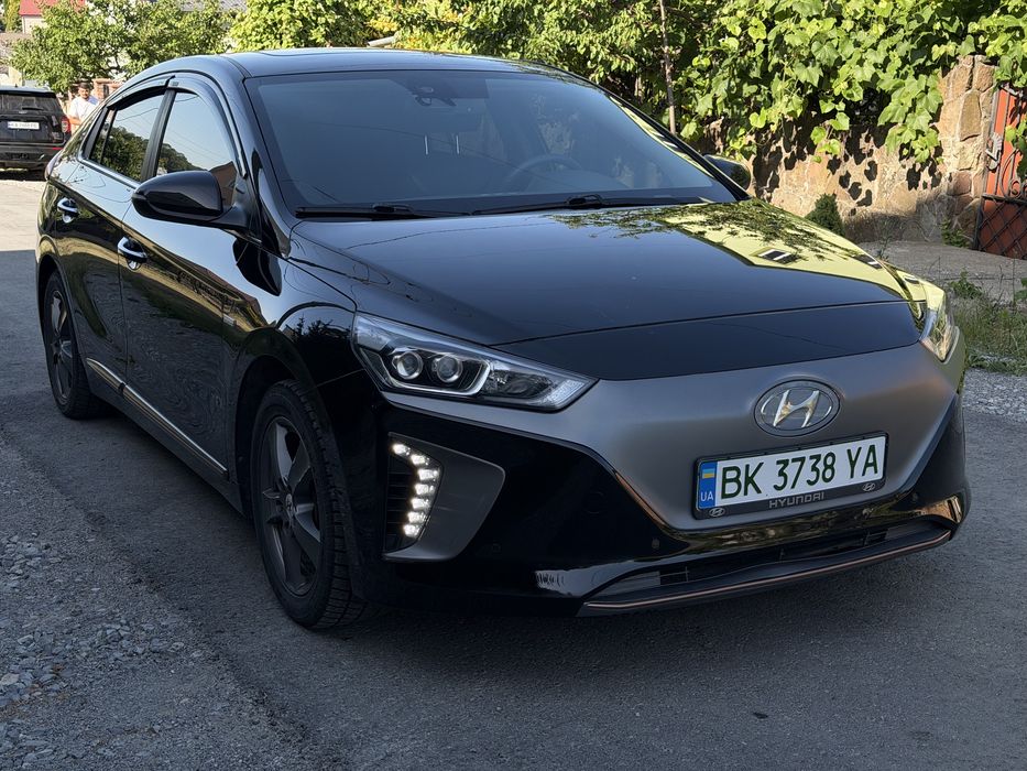 Авто в оренду (оренда авто довгострокова)