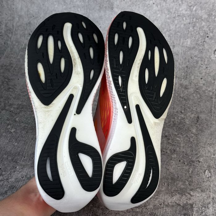 Чоловічі Спортивні Бігові Кросівки  Brooks Hyperion Max
