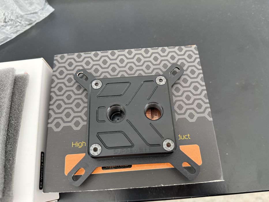 Blocos watercooling EKWB