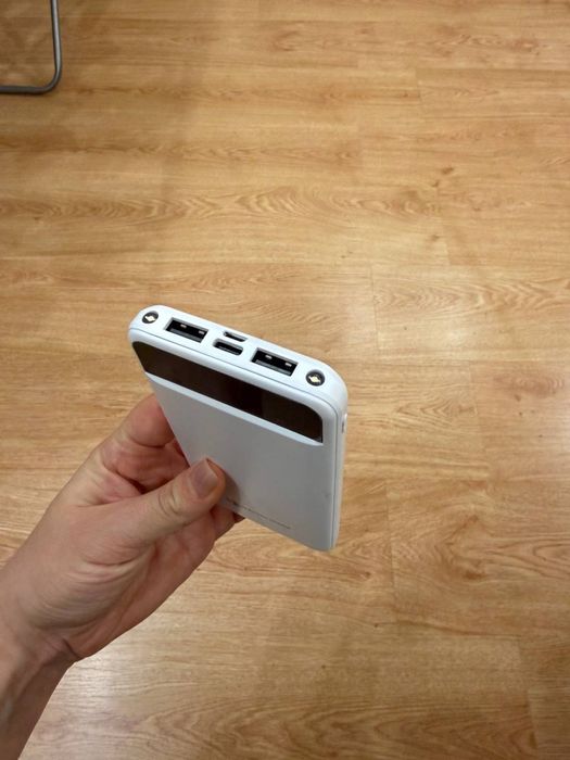Павербанк 10 000 mAh