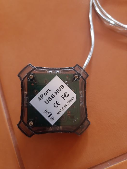 Hub USB com 4 portas