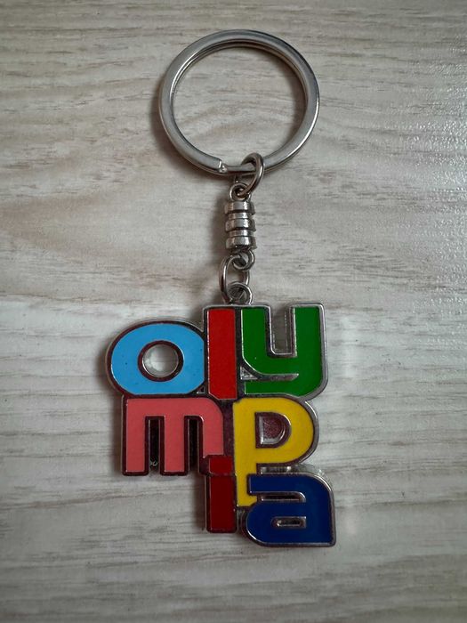 Metalowy breloczek do kluczy przywieziony z Grecji = Olympia