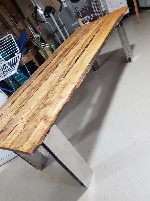 Conjunto de Mesa de sala, e cadeiras