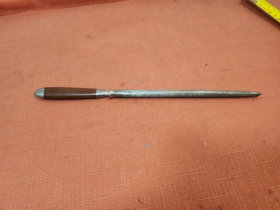 antyczna stalka do noży GERLACH