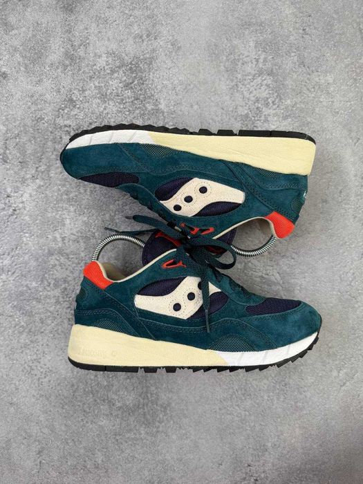 Продам оригінальні кросівки Saucony Shadow 6000 у дуже крутому забарвленні (темно-зелений/синій/помаранчевий).