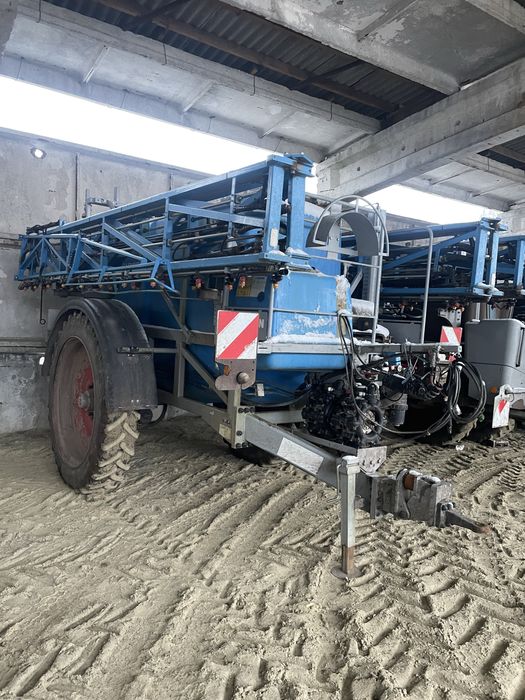 Оприскувач Lemken Primus 45