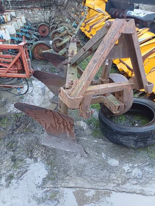 Продам агд 2.4 супн 6,плуги опрыскиватель