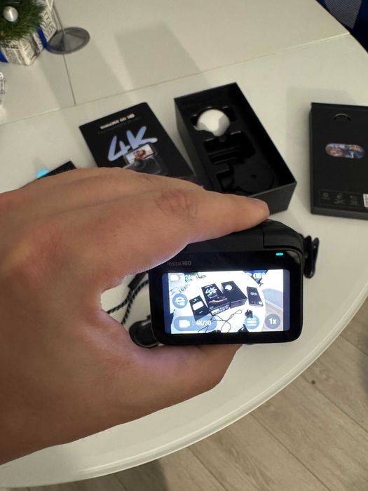 Insta 360 Go 3S 4K Standard Bundle 64GB Black + додаткові кріплення