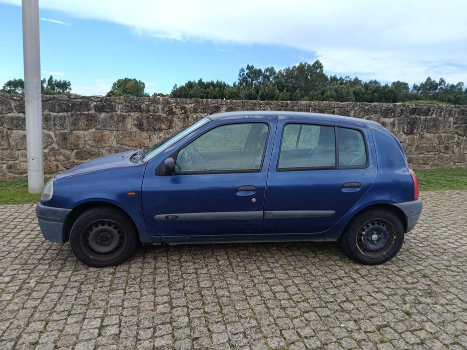Renault Clio 1.2 58cv — photo 2