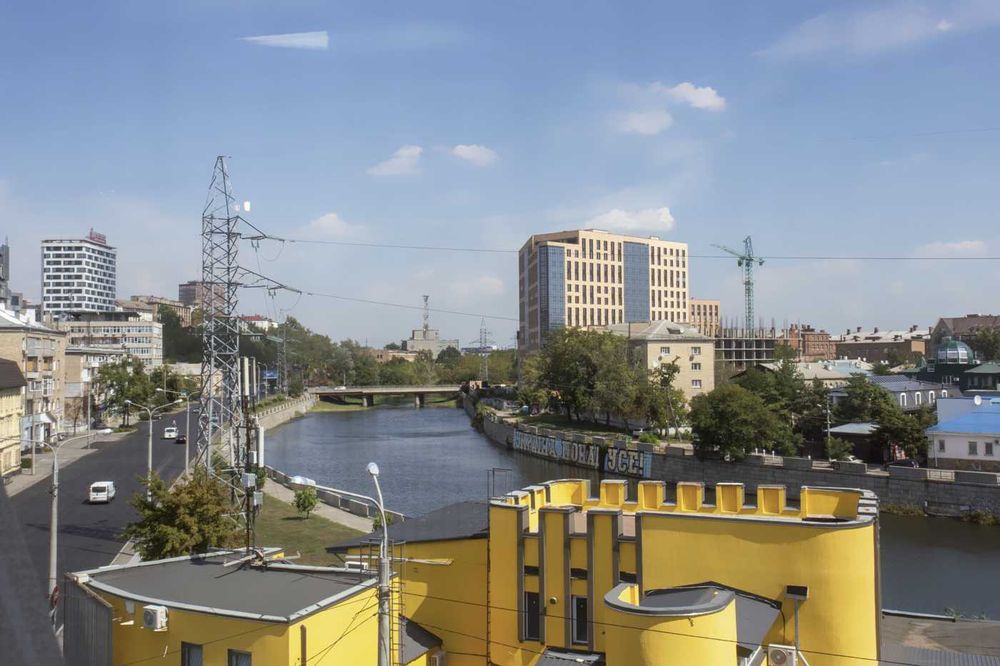 Подобово стильна квартира в центрі Харкова (метро 2 хвилини)