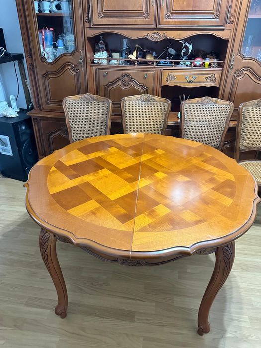 Conjunto móvel sala + mesa extensível + 4 cadeiras
