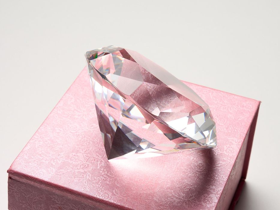 Pesa papeis grande em forma de diamante em vidro