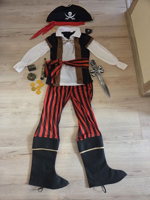 Kostium pirata rozm. 128/134