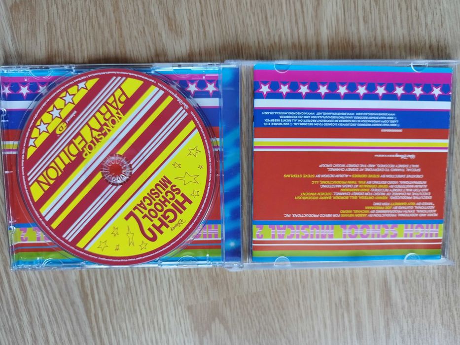 CDs + DVD High School Musical - Disney Channel