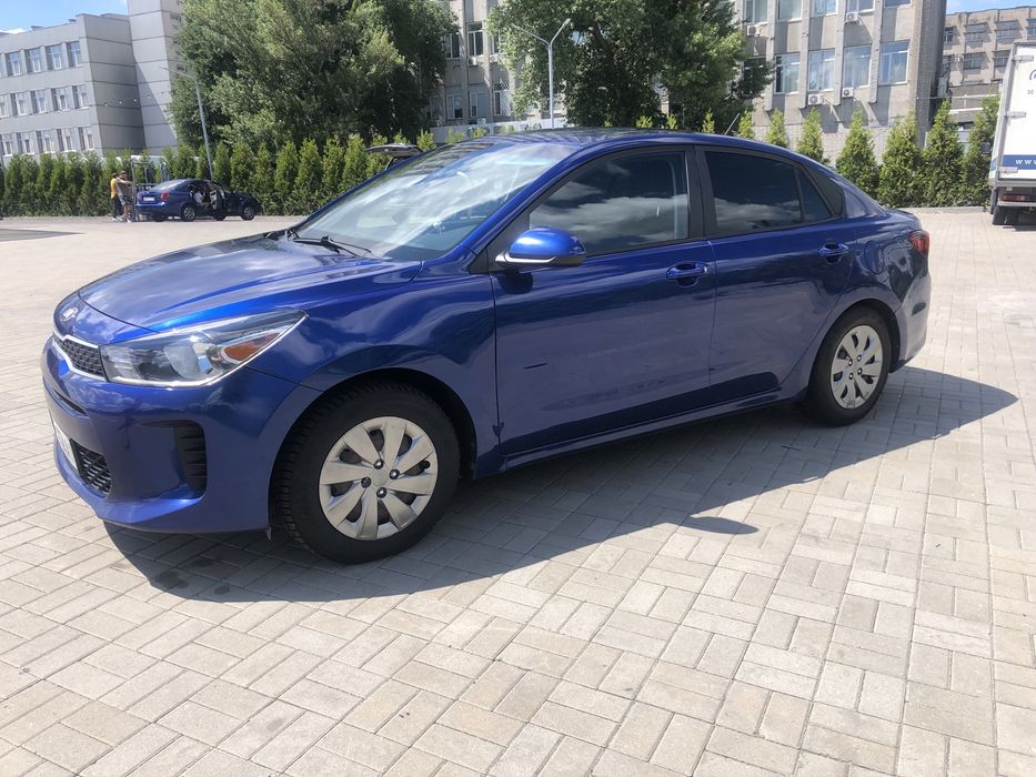 Продам  kia rio 2019