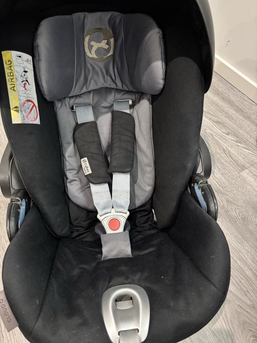 Conjunto Cybex Balios M + Ovo Cloud Q + Base Isofix + Acessórios