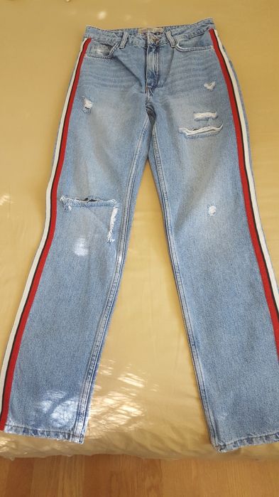 Джинсы ZARA  BASIC -34 разм.