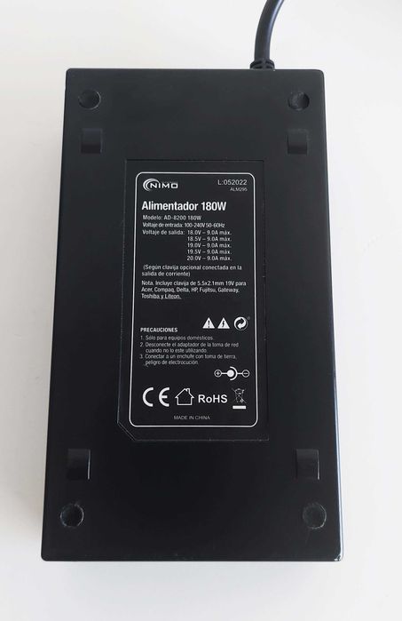 Fonte de alimentação Universal AD-8200 de 180W da Nimo