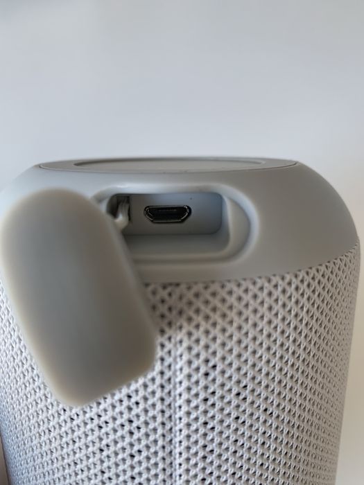 Coluna wireless em boas condições