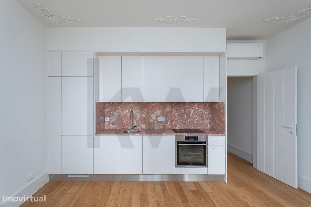 Apartamento T1 novo com terraço na Rua do Olival, Santos o Velho | ARR
