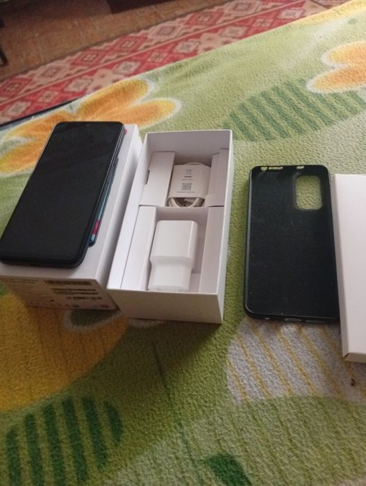 Redmi note 11 4/64 продам срочно по місту